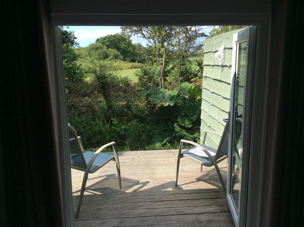 Beech Hut - A Streamside Family Escape Near Salcombe And Beaches South Milton Exterior foto