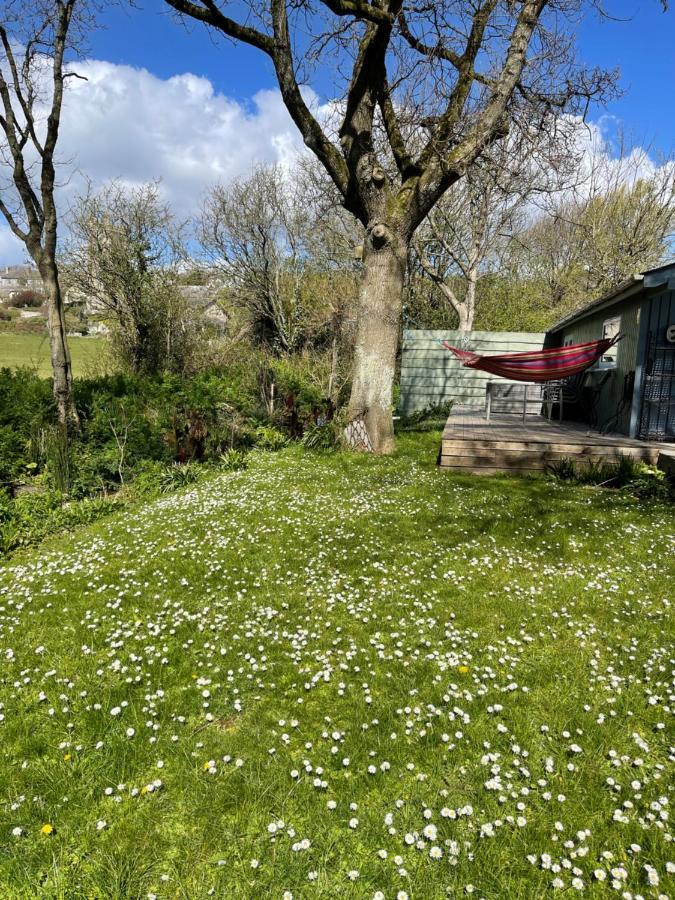 Beech Hut - A Streamside Family Escape Near Salcombe And Beaches South Milton Exterior foto